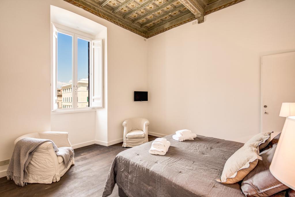 Apartment Piazza Farnese Exclusive View 2 Bedroom En