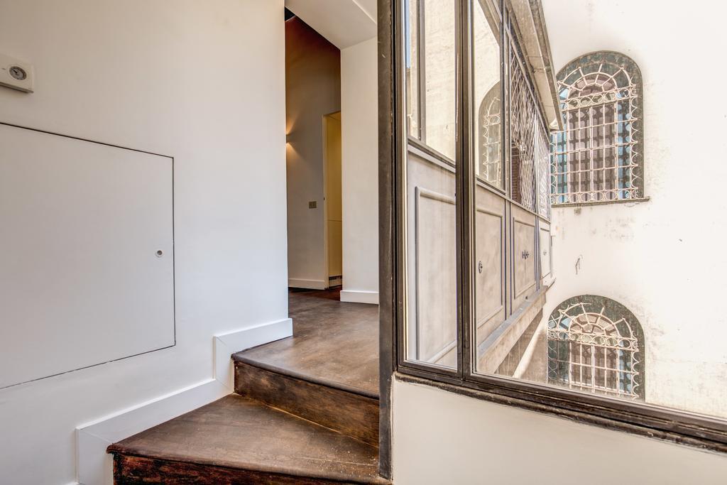 Piazza Farnese Exclusive View 2 Bedroom En Rome